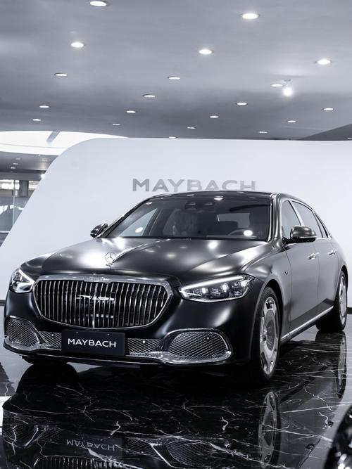 重庆227岚图汽车的售后服务让用户无忧出行，迈巴赫未来的豪华车趋势